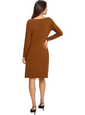 Kleid in Hellbraun