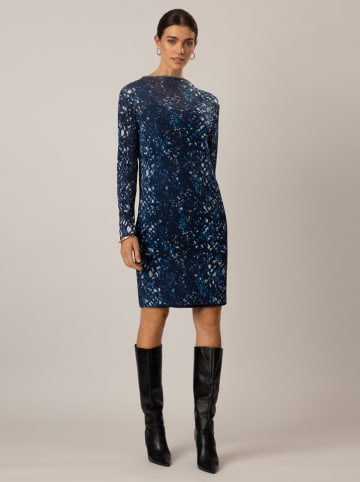 Plisseekleid in Dunkelblau