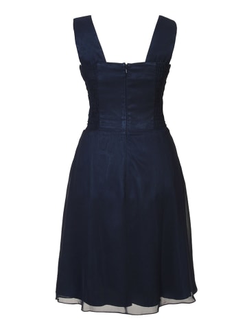 Kleid in Dunkelblau