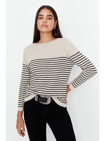 Pullover in Creme/ Schwarz