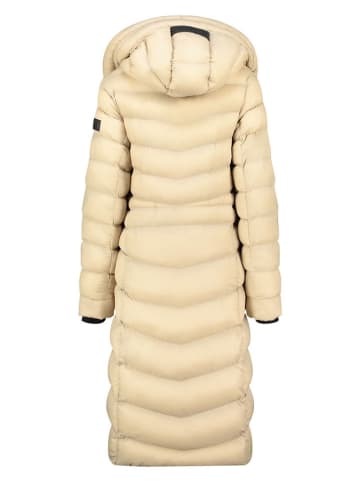 Wintermantel in Beige