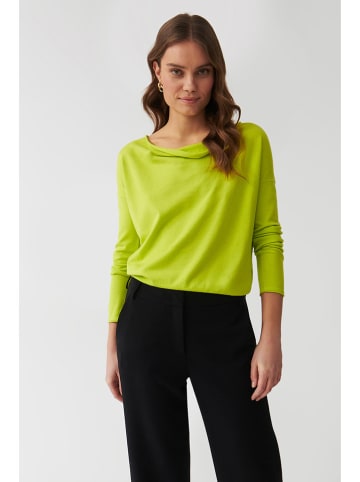 Sweter w kolorze zielonym