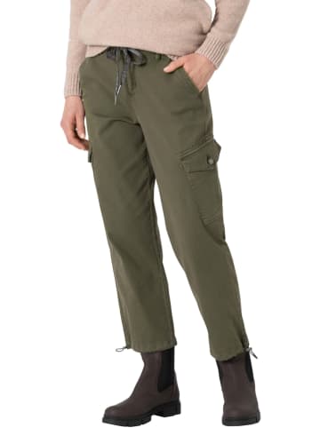 Bojówki w kolorze khaki