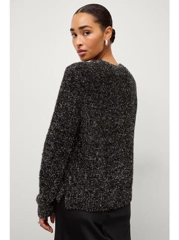 Sweter "Jasmine" w kolorze czarnym