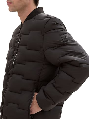 Steppjacke in Schwarz