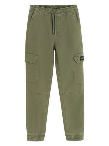 Bojówki w kolorze khaki
