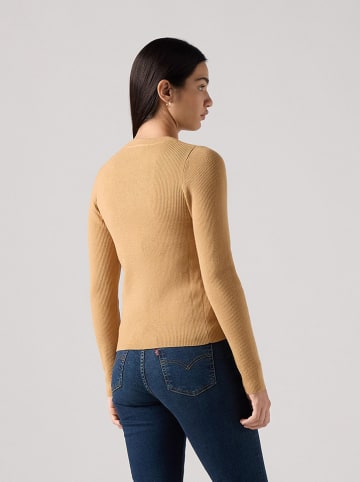 Sweter w kolorze beżowym