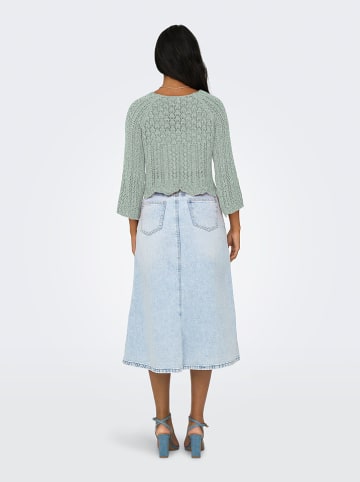 Sweter w kolorze zielonym