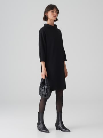 Kleid in Schwarz