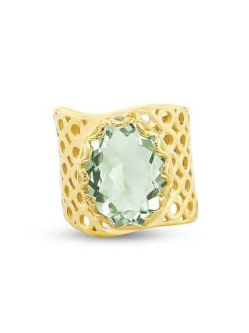 Vergulde ring met edelsteen