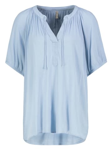 Blouse lichtblauw