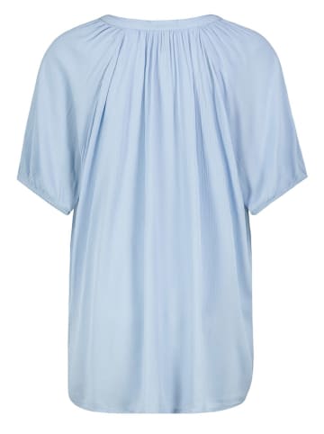 Blouse lichtblauw