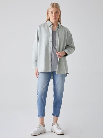 Blouse turquoise