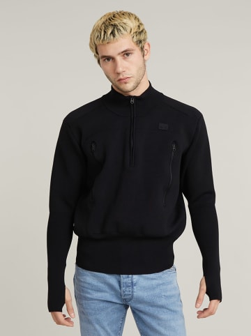 Sweter w kolorze czarnym