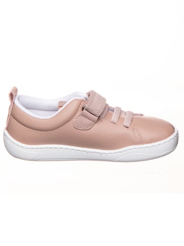 Buty w kolorze jasnoróżowym do chodzenia na boso