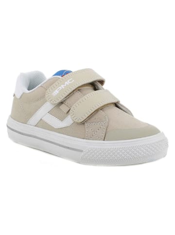 Sneakers in Beige