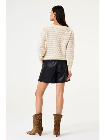 Shorts in Schwarz
