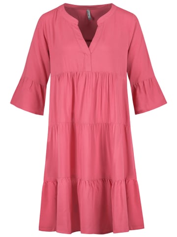 Kleid in Pink