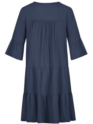 Kleid in Dunkelblau