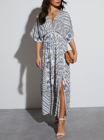Kleid in Weiß/ Blau