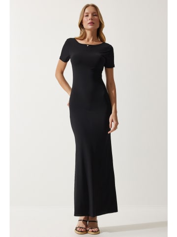 Kleid in Schwarz