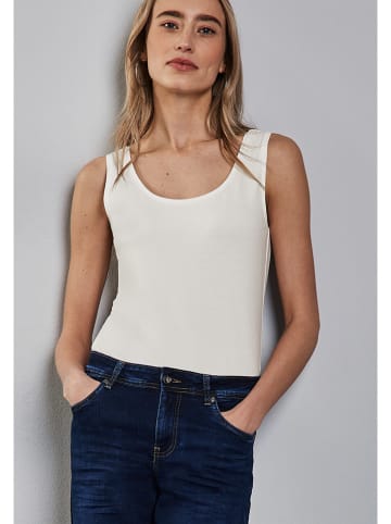 Top in Weiß