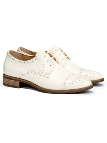 Leder-Schnürschuhe in Creme