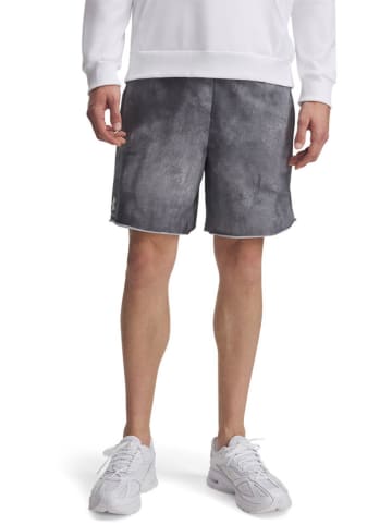 Shorts in Grau