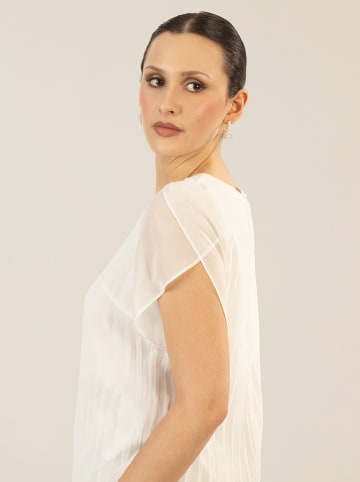 Kleid in Weiß