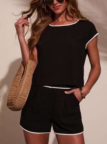 Shorts in Schwarz