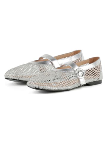 Leder-Ballerinas in Silber