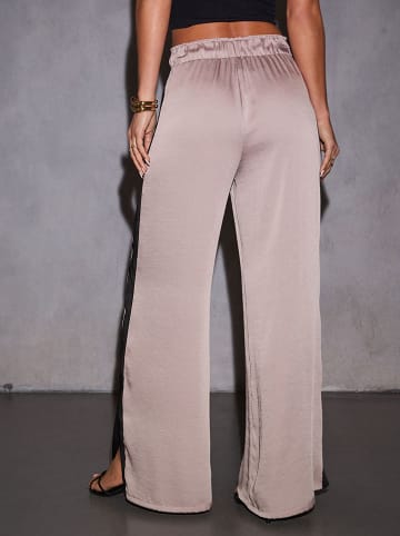 Hose in Beige