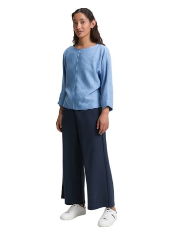 Pullover in Blau