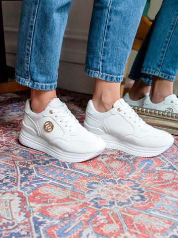 Sneakersy w kolorze białym
