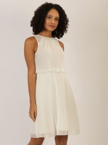 Plisseekleid in Weiß