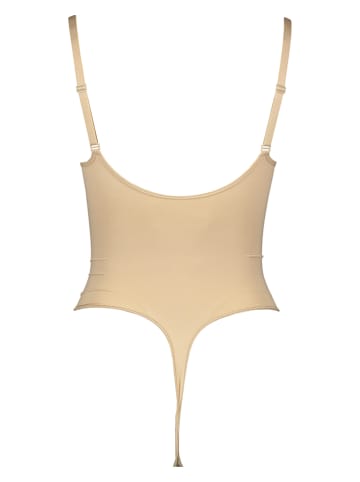 Body in Beige