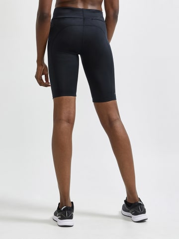 Trainingsshorts "ADV Essence" in Schwarz