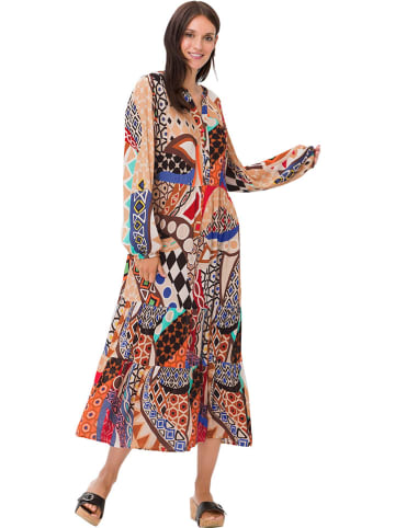 Kleid in Bunt