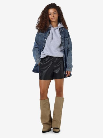 Short zwart