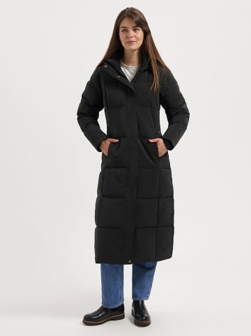 Wintermantel in Schwarz