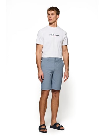 Shorts in Hellblau
