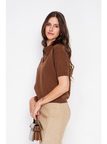 Sweter w kolorze jasnobrązowym