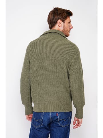 Sweter w kolorze khaki