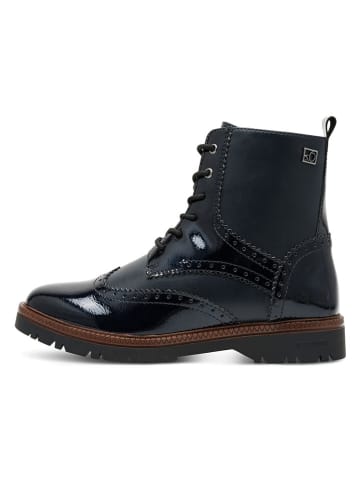 Boots in Dunkelblau