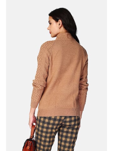 Sweter w kolorze karmelowym