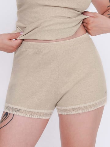 Short beige