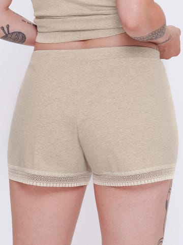 Short beige