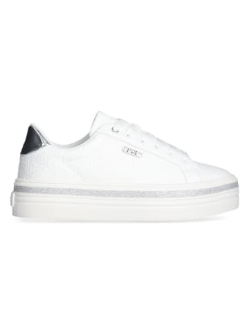Sneakers in Weiß