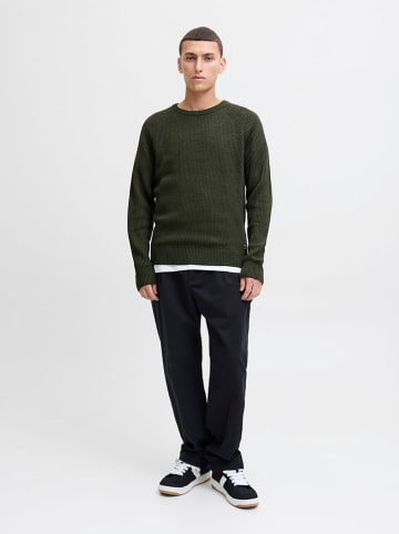 Sweter w kolorze khaki