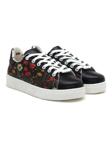 Sneakersy w kolorze czarnym ze wzorem